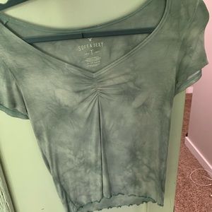 Soft and sexy american eagle shirt!